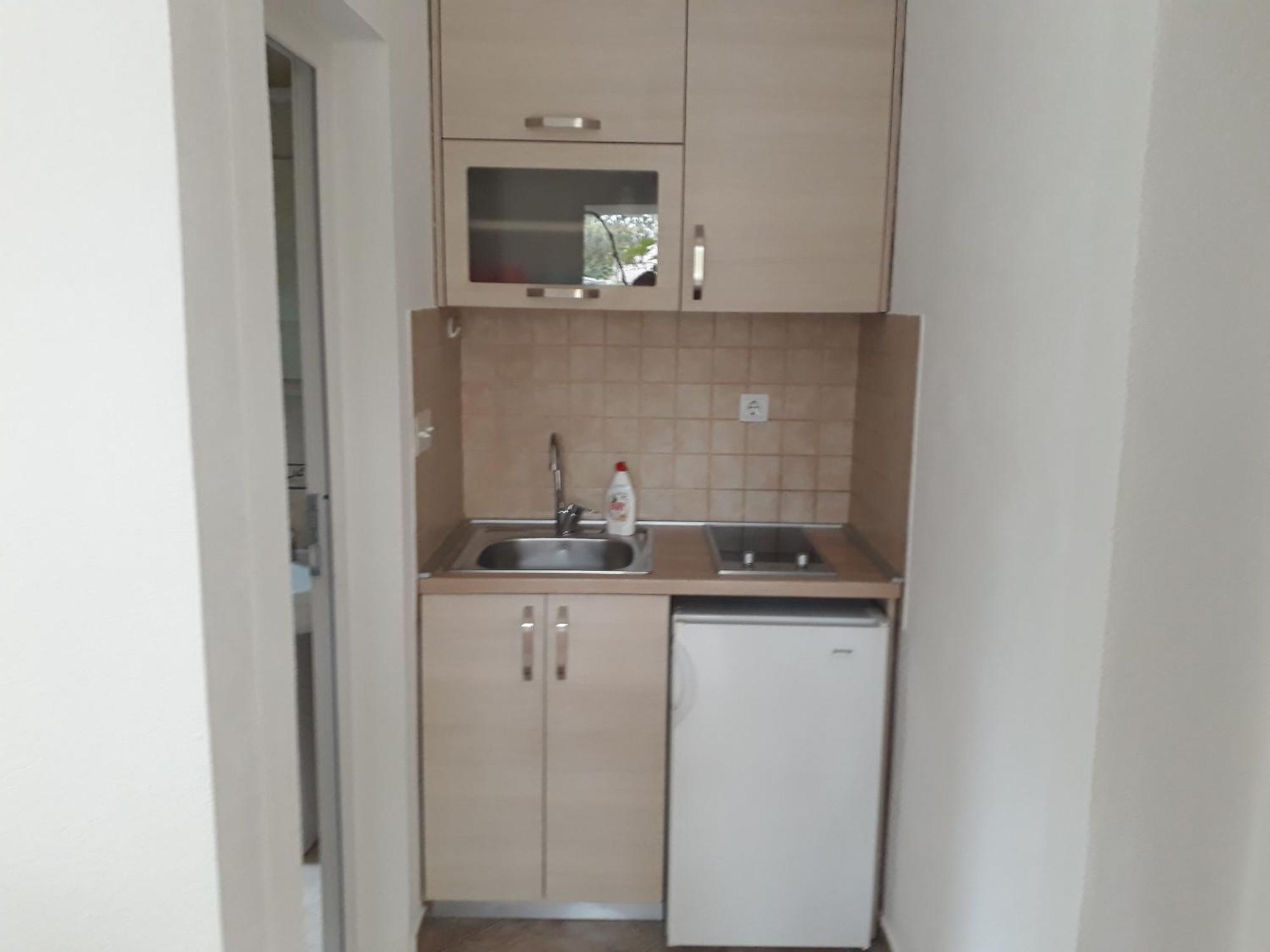 Petrovic Apartmani Tivat Exterior photo